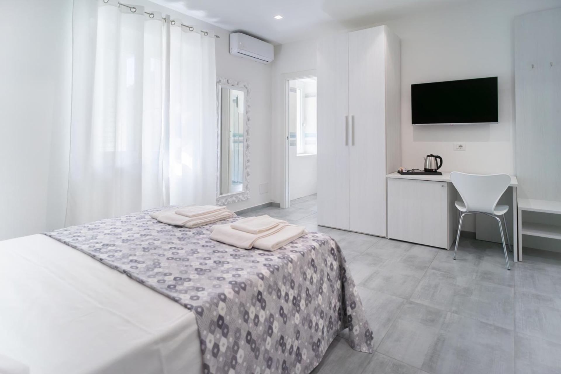 Vincent Guesthouse Scalea Extérieur photo